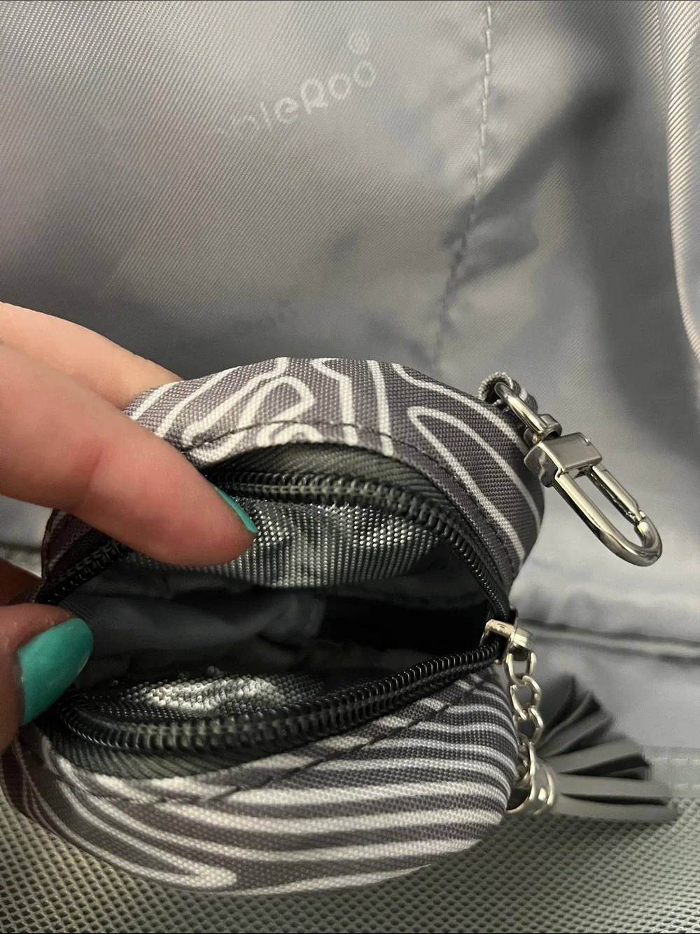 BabbleRoo light grey and white diaper bag